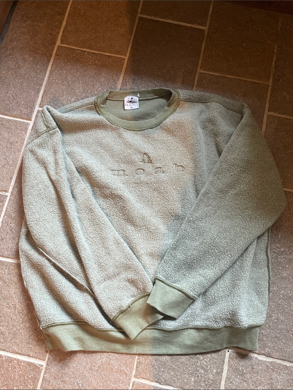 Women's Crewneck Fleece Sweatshirt - Sage Green